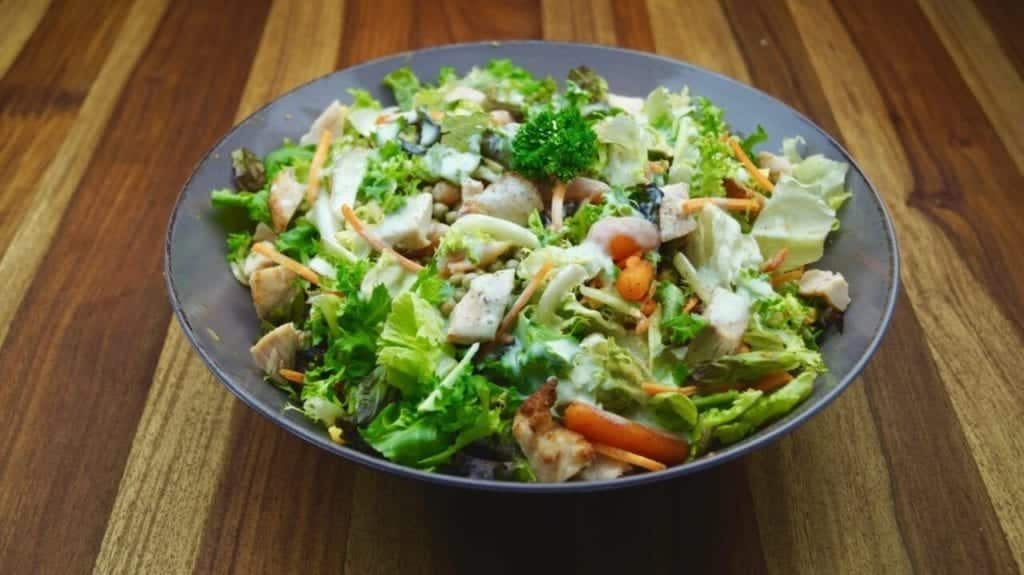 10 Minuten Gartensalat