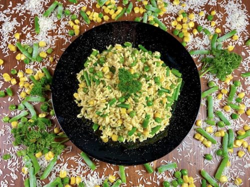 Risi e Bisi mit Erbsen und Bohnen