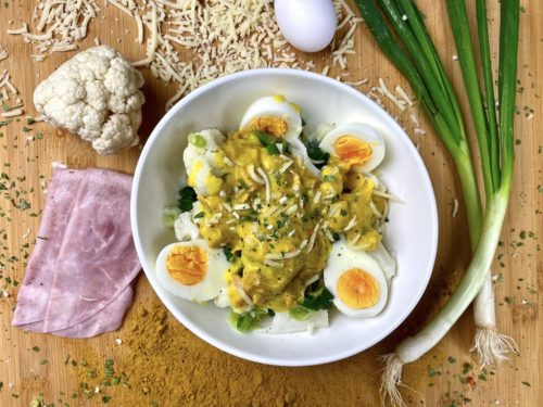 Eier auf Curry-Blumenkohl