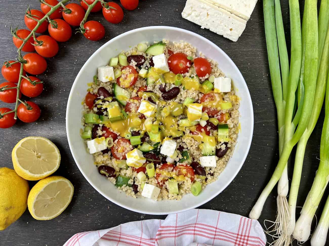 Bulgursalat mit Honig Senf Dressing Bulgursalat mit Honig-Senf-Dressing