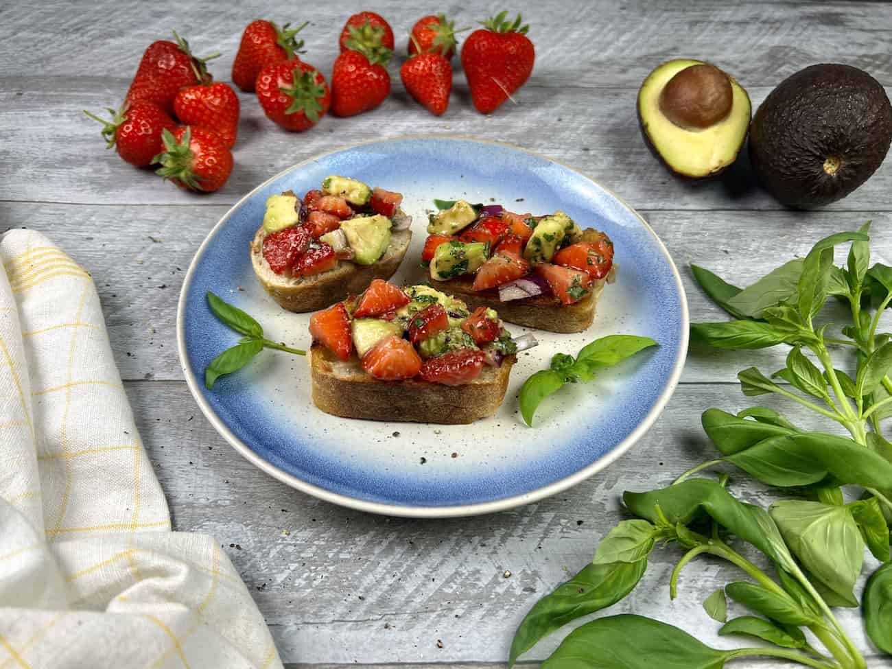 Erdbeer Bruschetta Brot Rezept Erdbeer-Bruschetta Brot Rezept