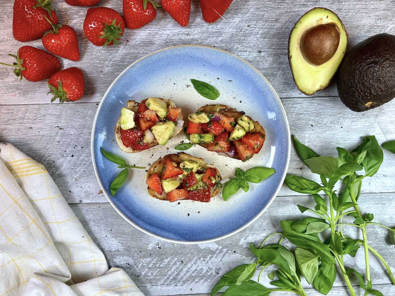 Erdbeer Bruschetta Brote Erdbeer-Bruschetta Brote