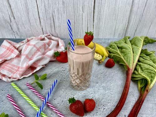 Erdbeer-Rhabarber Smoothie