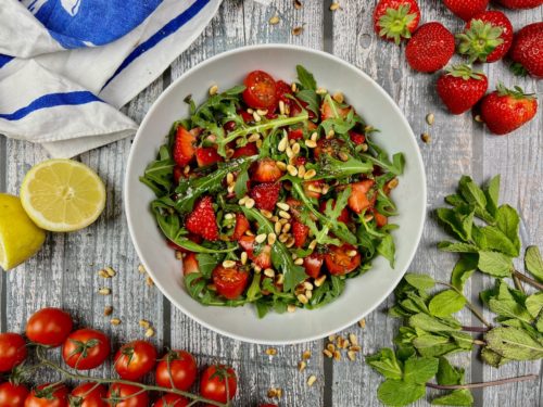 Erdbeer-Rucola-Salat