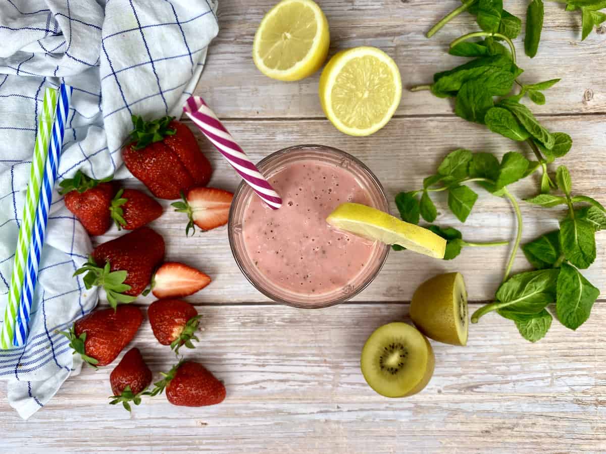 Erdbeer Smoothie mit Minze