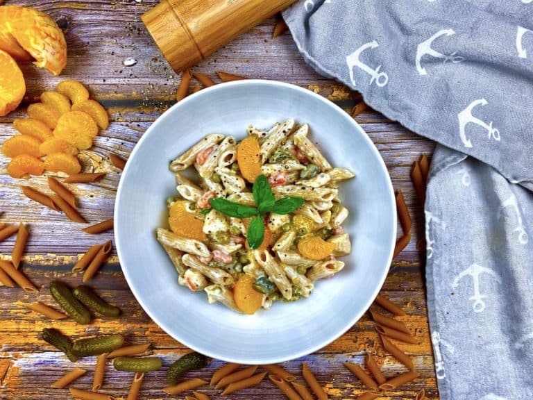 Gesunder Nudelsalat mit Joghurt Dressing