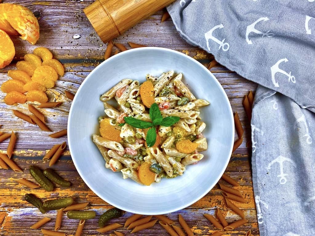 Gesunder Nudelsalat mit Joghurt Dressing