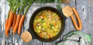 Klassische Kartoffelsuppe mit Karotten und Lauch