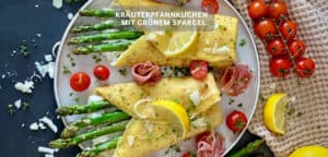 Leckere Pfannkuchen mit Spargel, Schinken und Ricotta