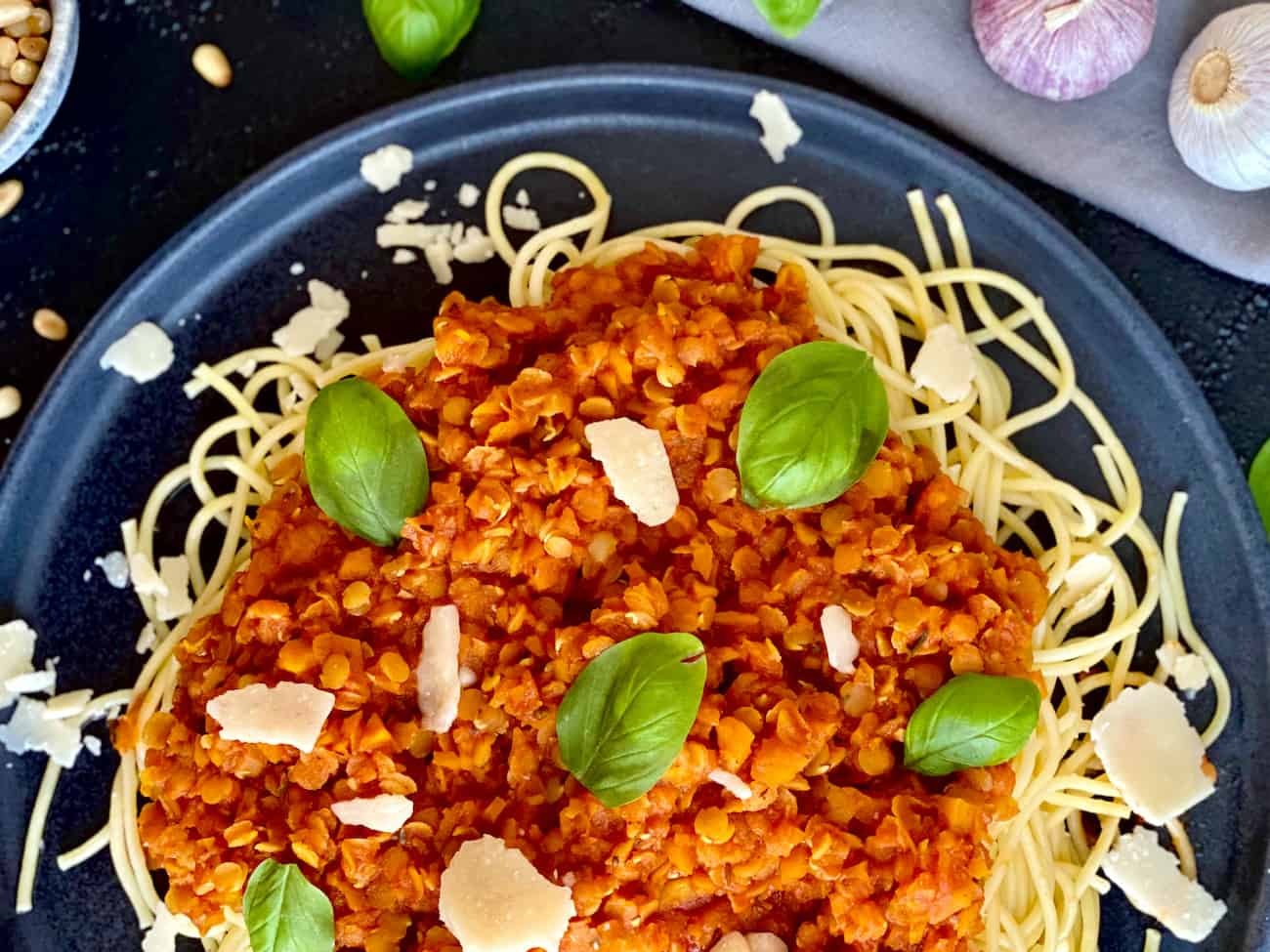 Nudeln mit Linsenbolognese