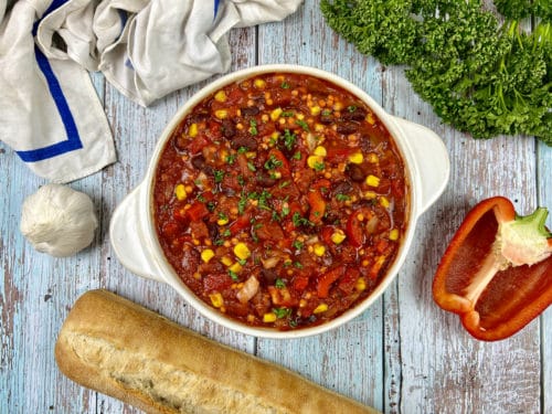 Ofen Chili sin Carne mit roten Linsen