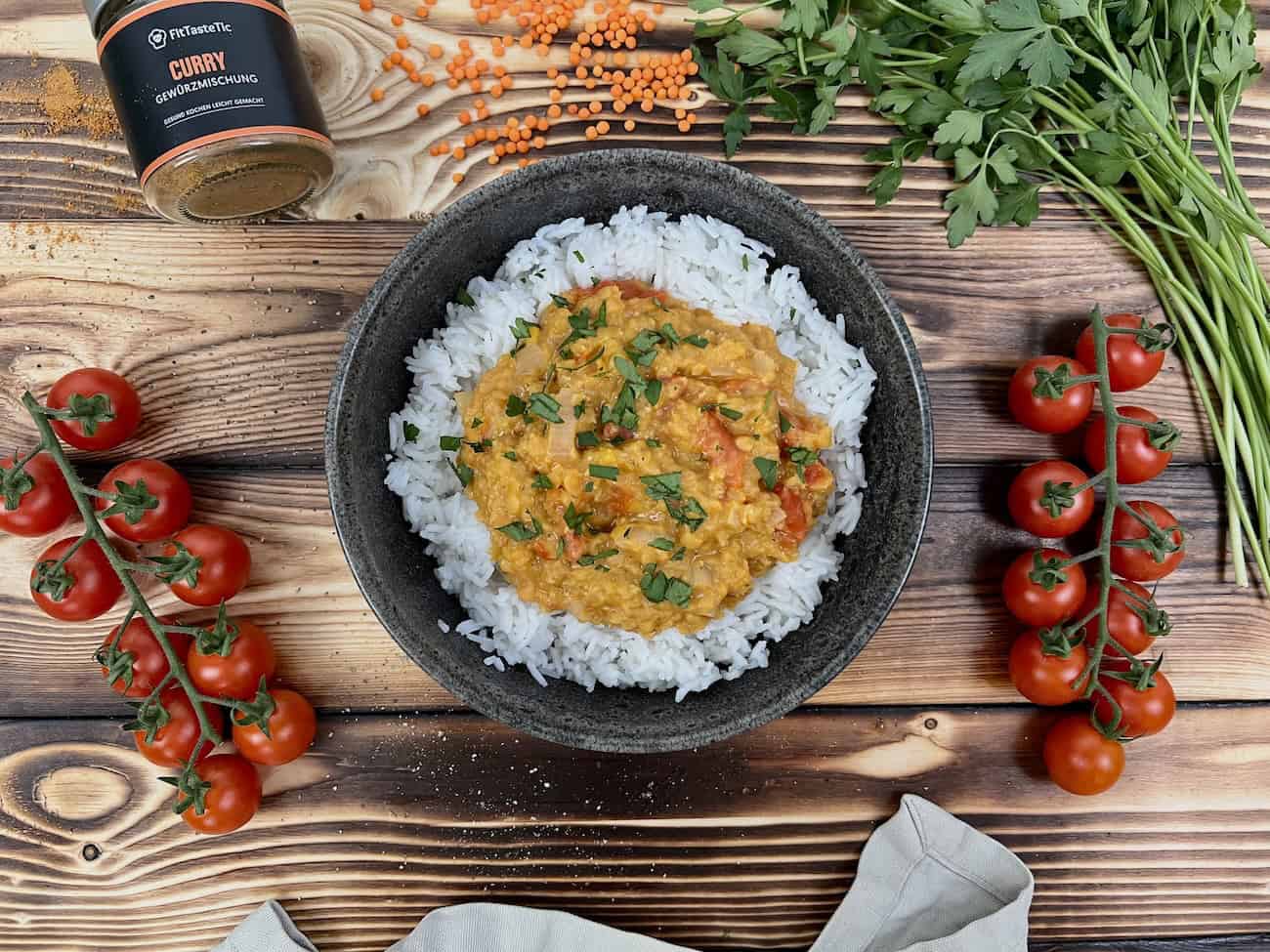 Rote-Linsen Curry mit Reis