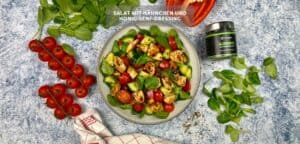 Salat mit Hähnchen und Honig-Senf-Dressing