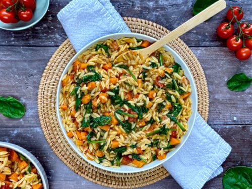 Scheller Risoni-Eintopf mit Blattspinat