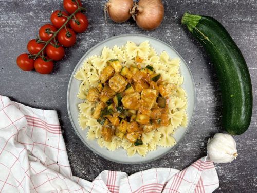 Schnelle Hähnchen-Nudel Pfanne