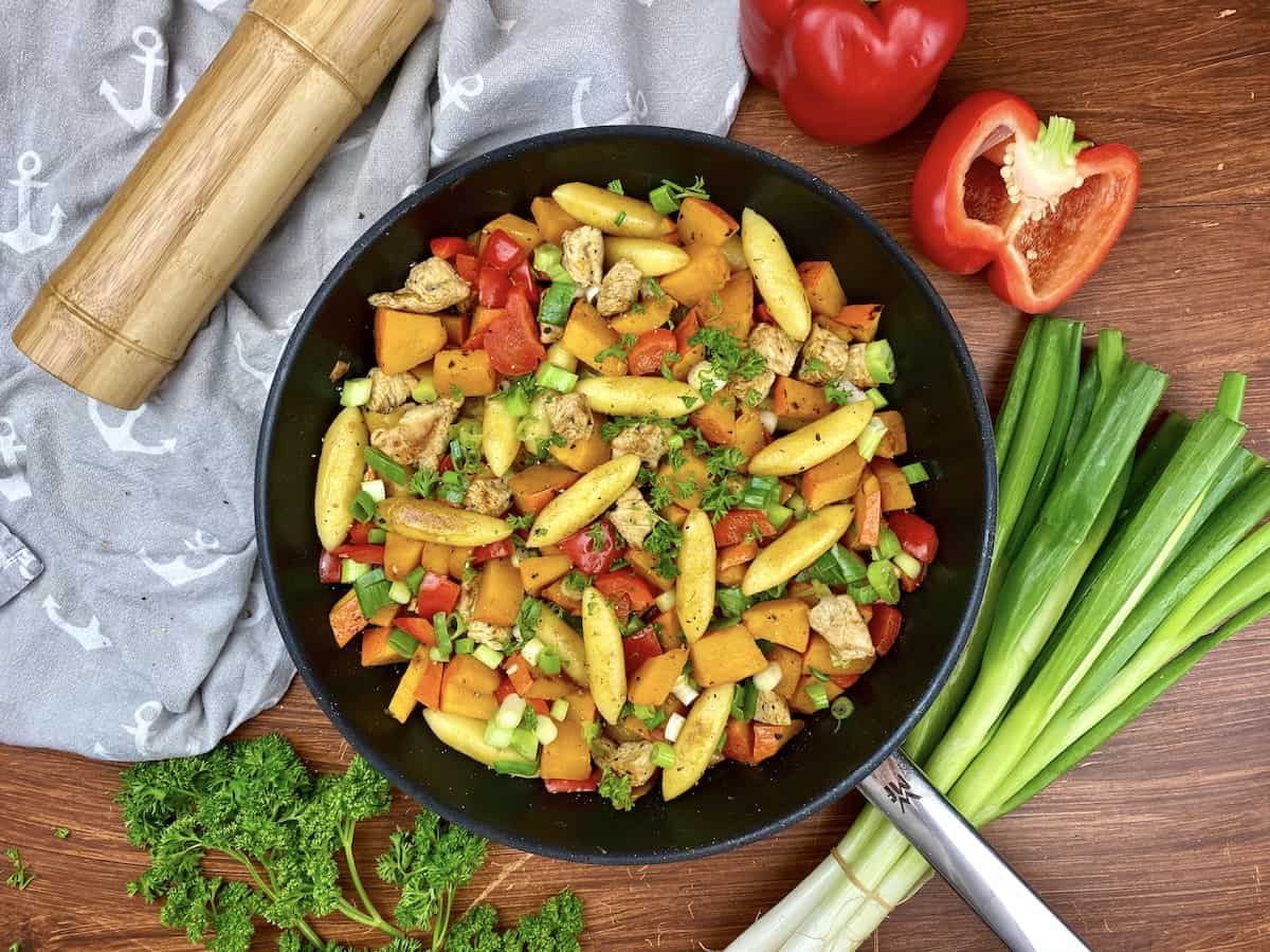Schupfnudeln mit Kürbis und Paprika