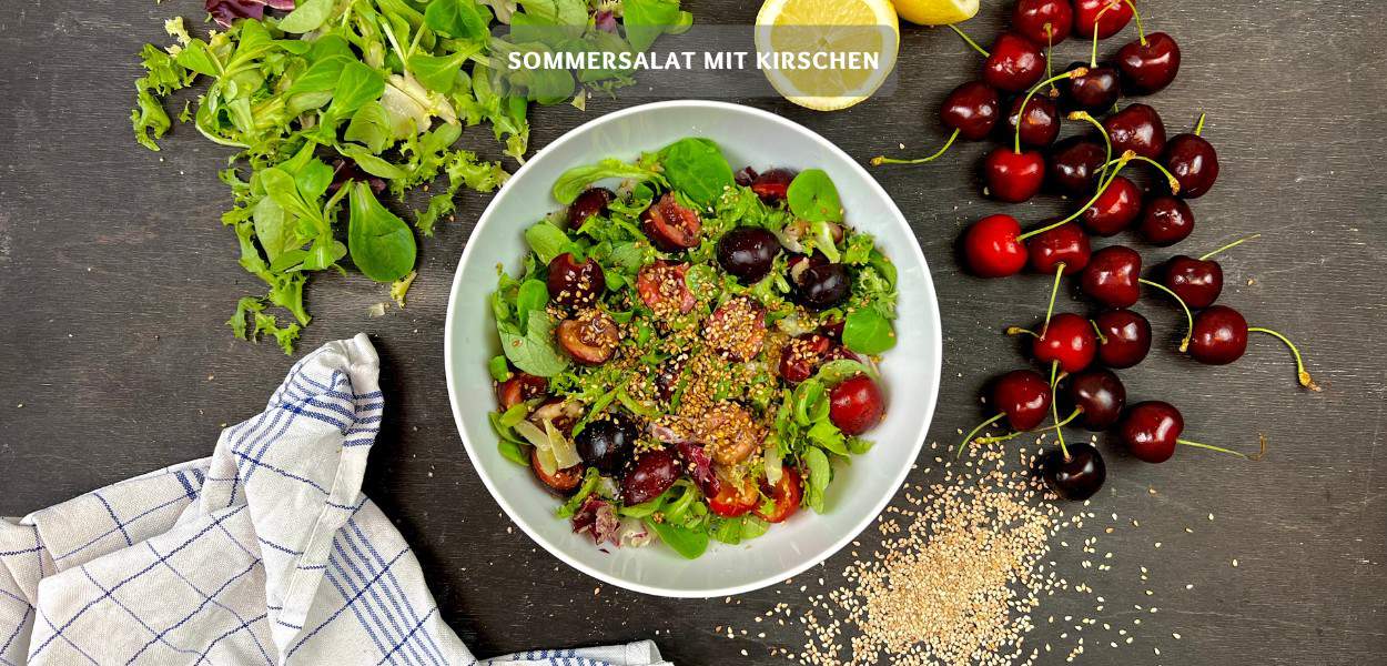 Sommersalat mit Kirschen
