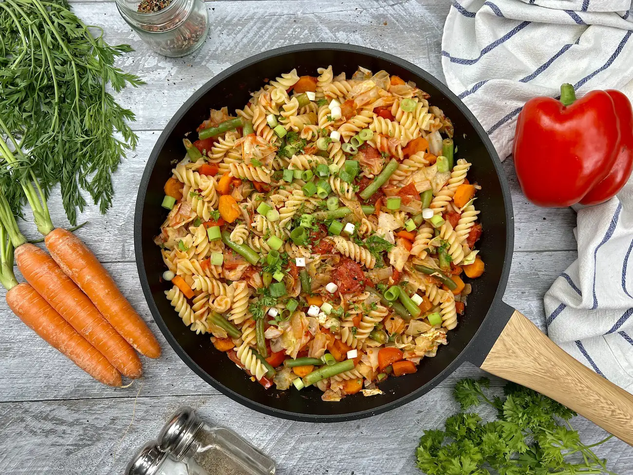 Spitzkohlpfanne vegetarisch Spitzkohlpfanne-vegetarisch