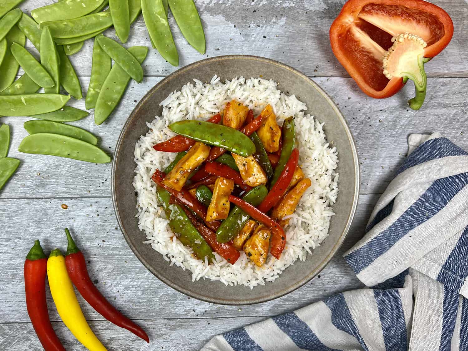 Sweet-Chili Chicken mit Reis