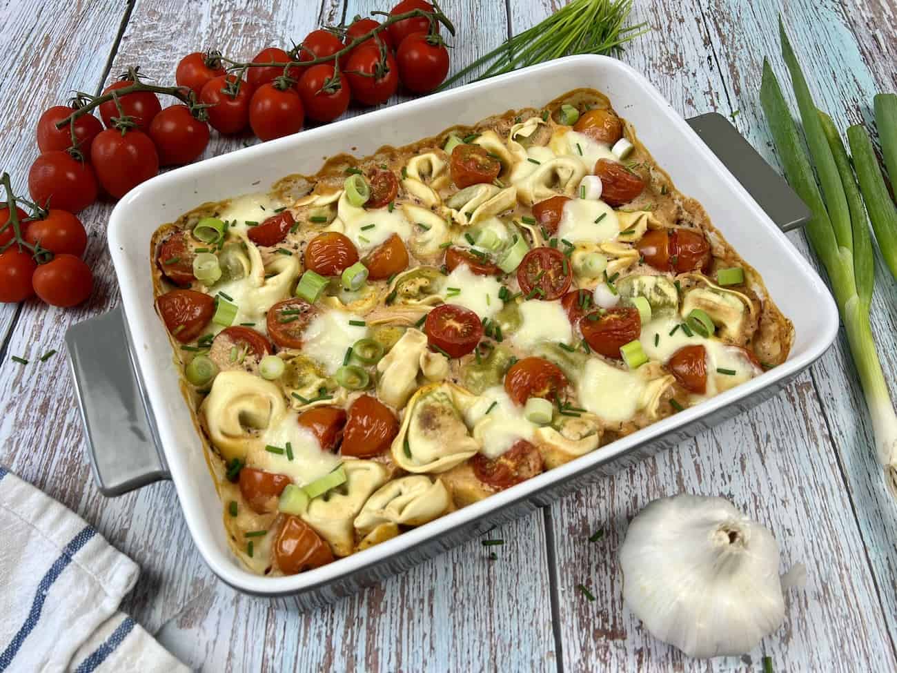 Vegetarischer Tortellini Auflauf Vegetarischer Tortellini Auflauf