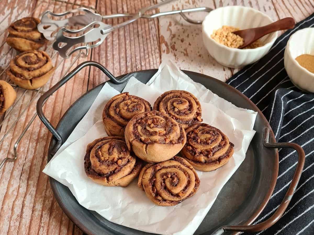 Zimtschnecken ohne Hefe und Zucker