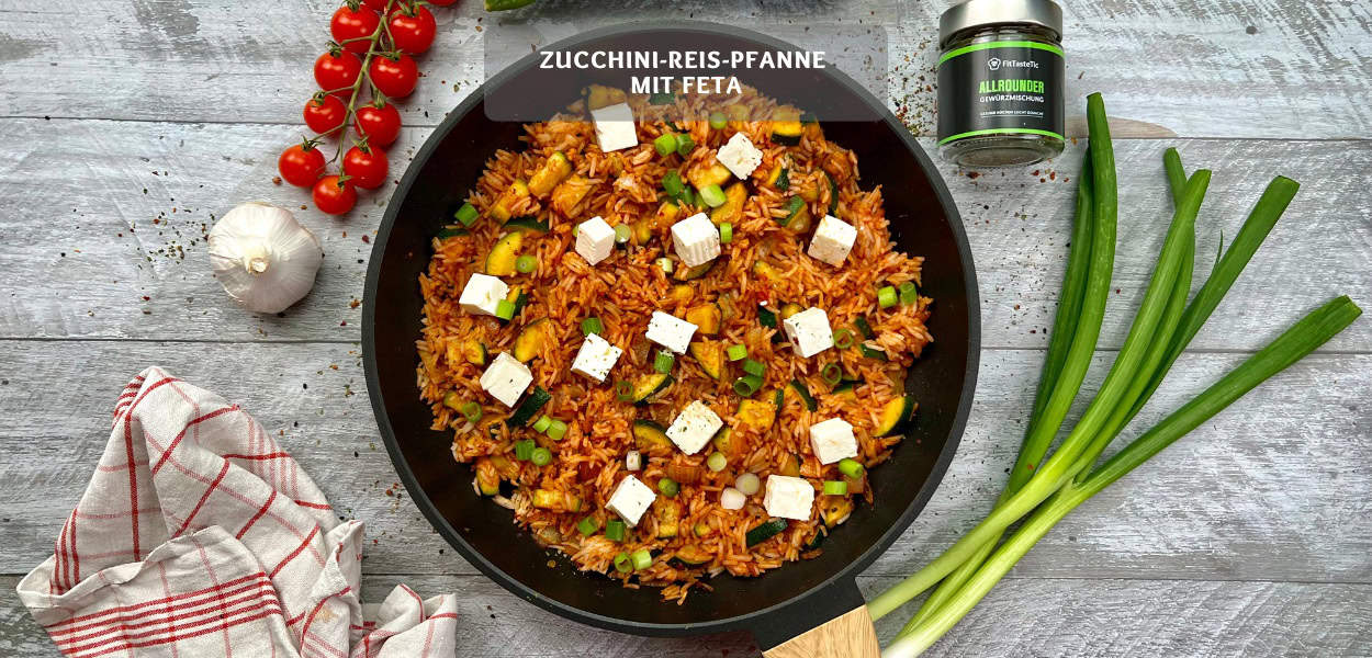 Zucchini-Reis-Pfanne mit Feta