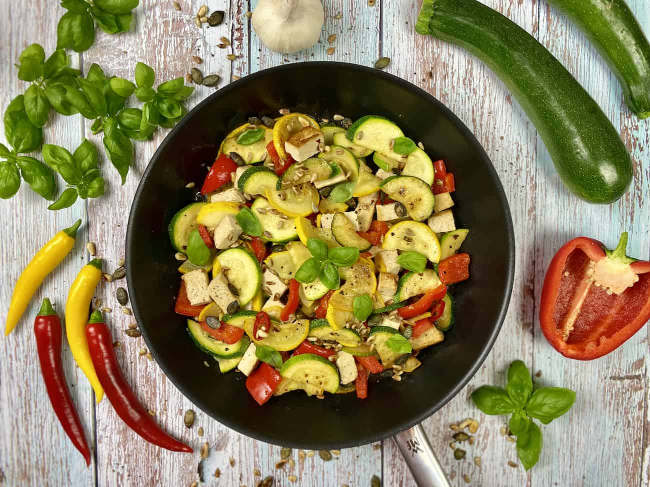 Zucchini Tofu-Pfanne